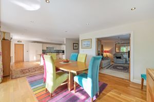 Dining Area- click for photo gallery